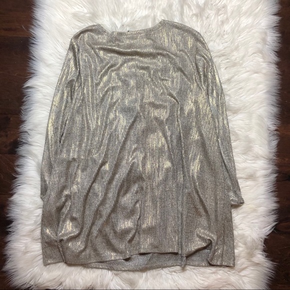 Nwot lane Bryant shimmer faux wrap top 22/24 - Picture 4 of 4
